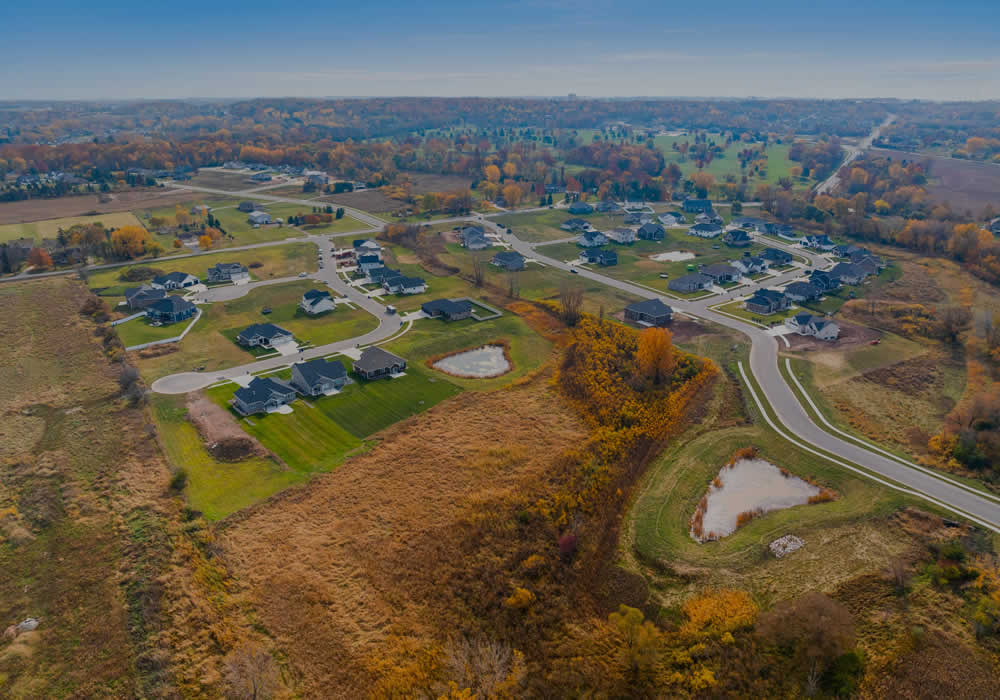 Red Hawk Landing De Pere