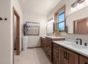 Detrie Builders - Rockcress 8. Master bathroom